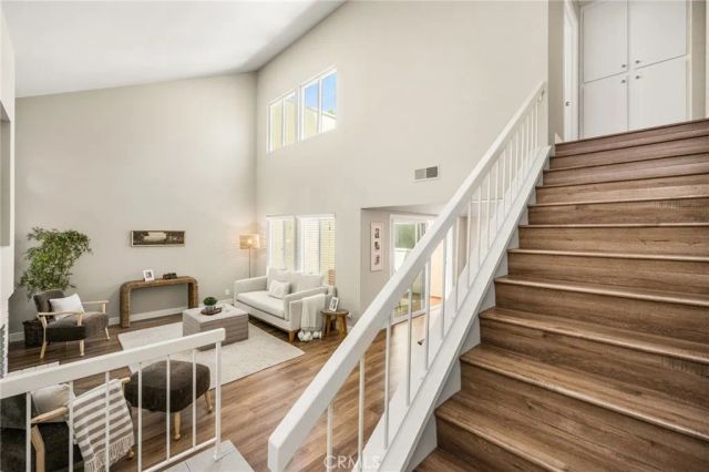 8 Claret 49, Irvine, CA 92614