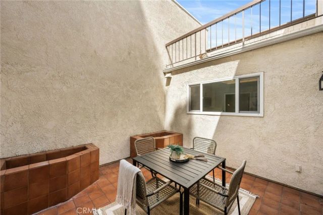 8 Claret 49, Irvine, CA 92614