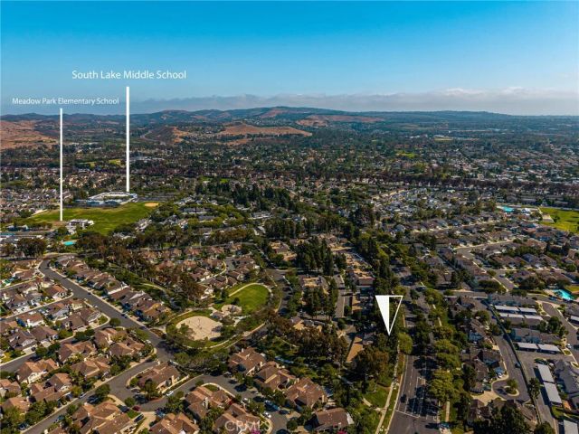 8 Claret 49, Irvine, CA 92614