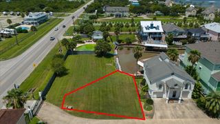 136 Starboard, San Leon, TX 77539