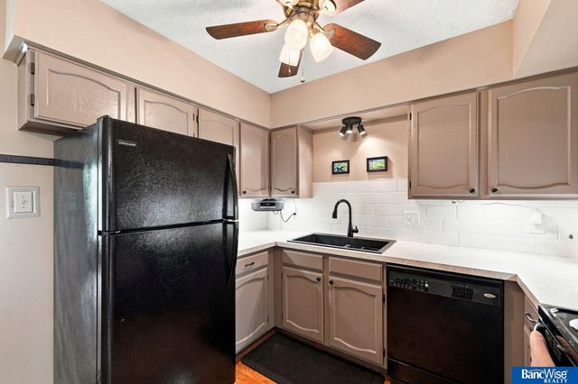 2401 NW 50 Street, Lincoln, NE 68524