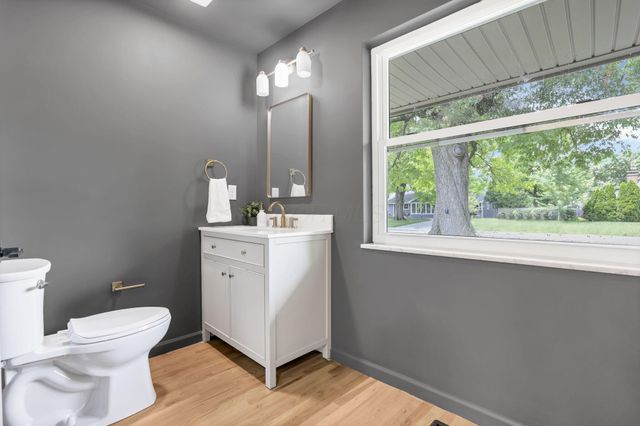 1285 Kingsgate Road, Columbus, OH 43221