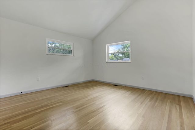 1285 Kingsgate Road, Columbus, OH 43221