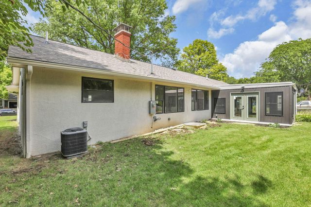 1285 Kingsgate Road, Columbus, OH 43221