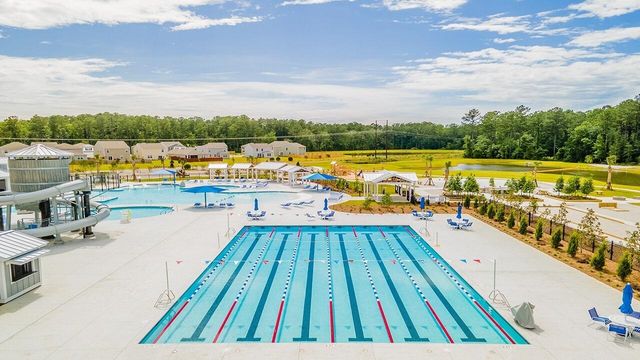 327 Lake Ridge Boulevard, Summerville, SC 29483