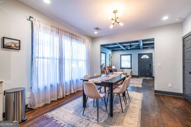 988 Mayson Turner Road NW, Atlanta, GA 30314