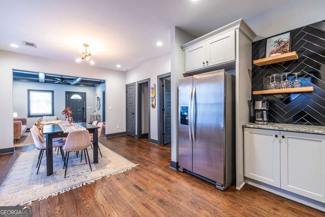 988 Mayson Turner Road NW, Atlanta, GA 30314