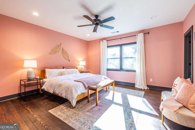 988 Mayson Turner Road NW, Atlanta, GA 30314