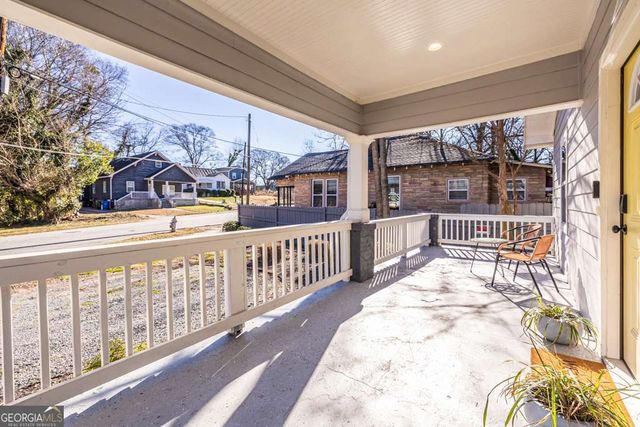 988 Mayson Turner Road NW, Atlanta, GA 30314