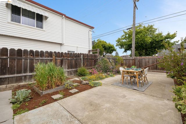 1000 Elm Ct, El Cerrito, CA 94530
