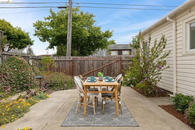 1000 Elm Ct, El Cerrito, CA 94530