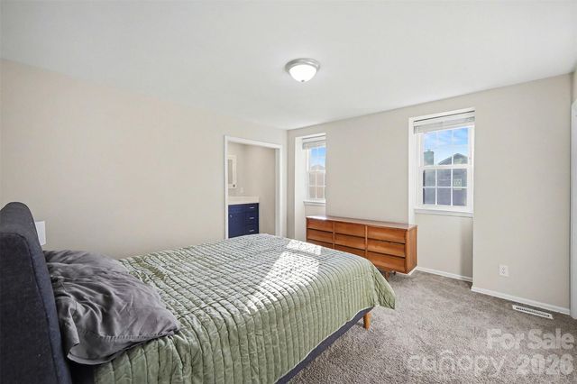 8001 Regent Park Lane, Charlotte, NC 28210