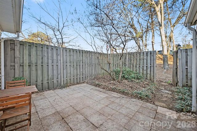 8001 Regent Park Lane, Charlotte, NC 28210