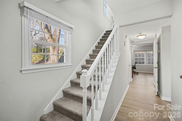 8001 Regent Park Lane, Charlotte, NC 28210