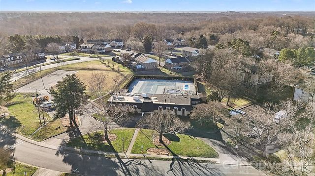 8001 Regent Park Lane, Charlotte, NC 28210