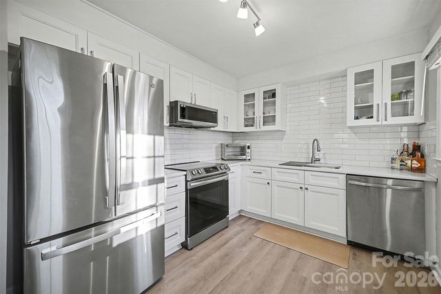 8001 Regent Park Lane, Charlotte, NC 28210