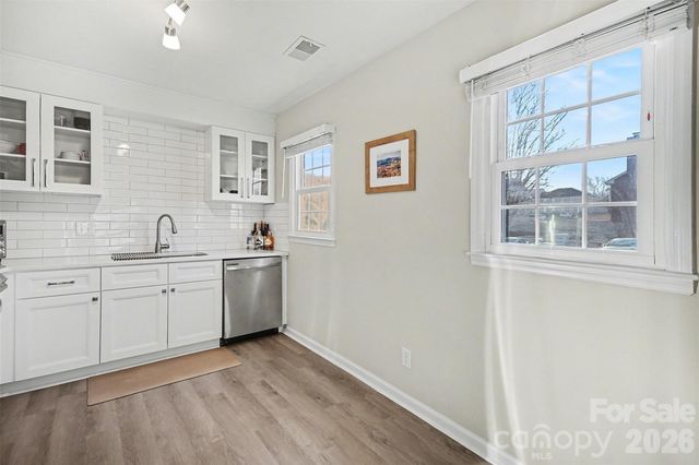 8001 Regent Park Lane, Charlotte, NC 28210