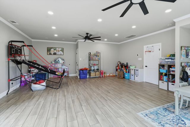 30041 Beck Rd, Bulverde, TX 78163