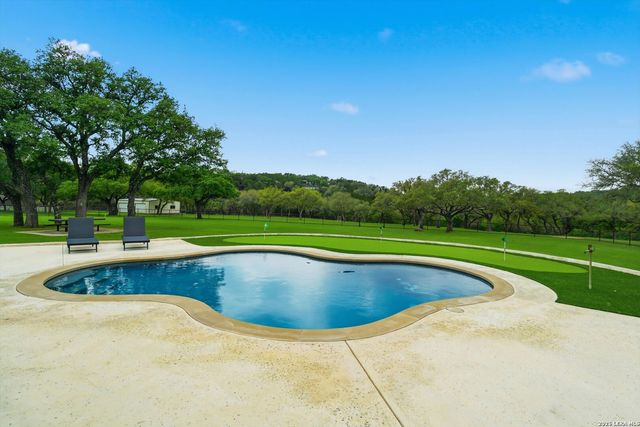 30041 Beck Rd, Bulverde, TX 78163