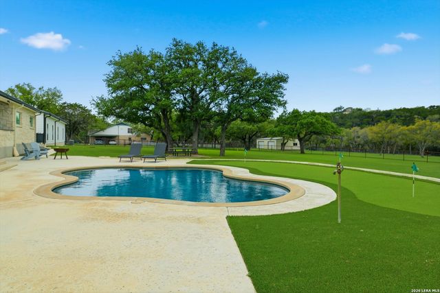 30041 Beck Rd, Bulverde, TX 78163