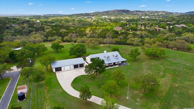 30041 Beck Rd, Bulverde, TX 78163