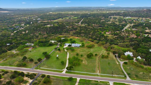 30041 Beck Rd, Bulverde, TX 78163