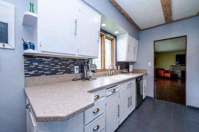 334 Hoover Avenue, Benton Harbor, MI 49022