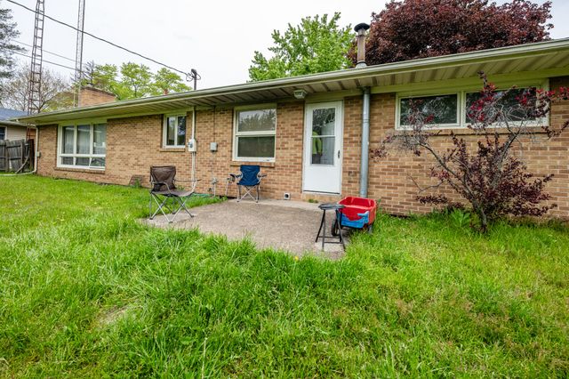 334 Hoover Avenue, Benton Harbor, MI 49022