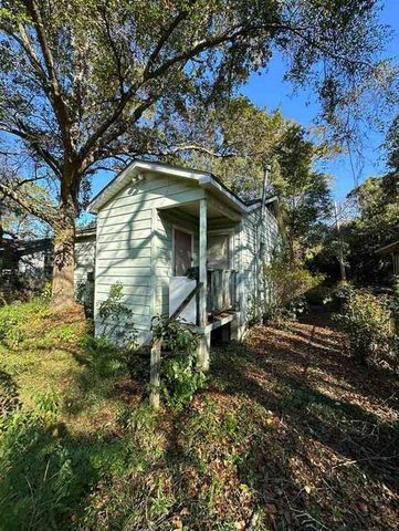 53 Lefevre Street, Mobile, AL 36607