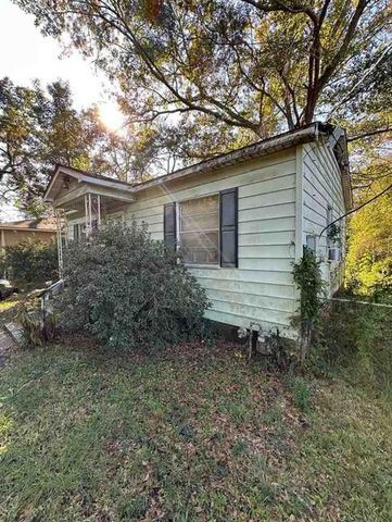 53 Lefevre Street, Mobile, AL 36607