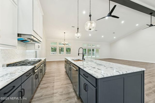 97002 JOSE GASPAR Way, Yulee, FL 32097