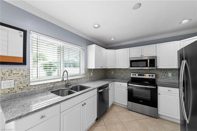 3923 1st AVE, Cape Coral, FL 33914