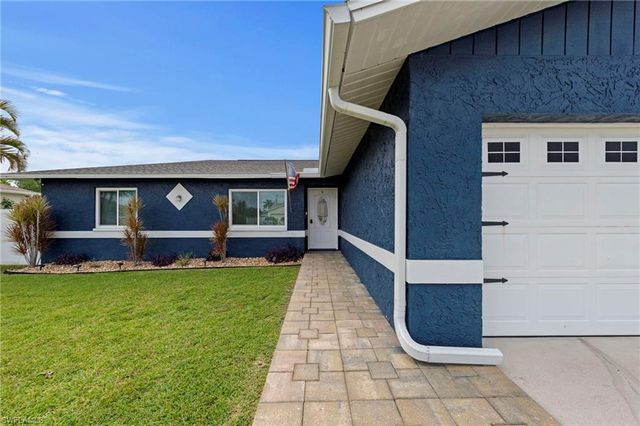 3923 1st AVE, Cape Coral, FL 33914