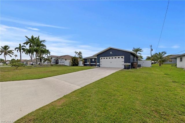 3923 1st AVE, Cape Coral, FL 33914
