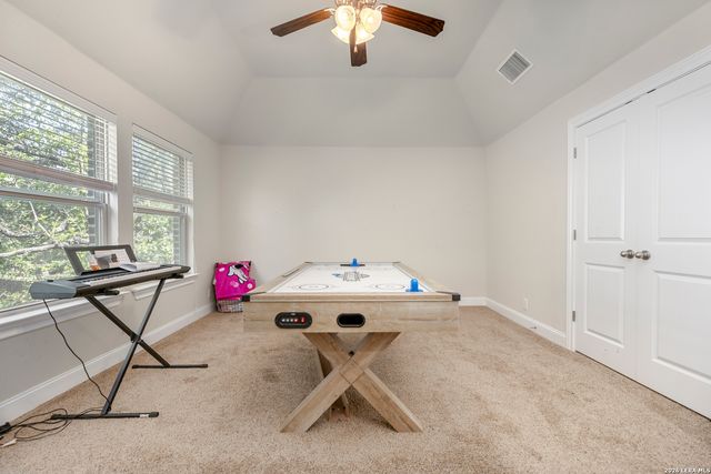 9007 Craigs Gate, Boerne, TX 78015