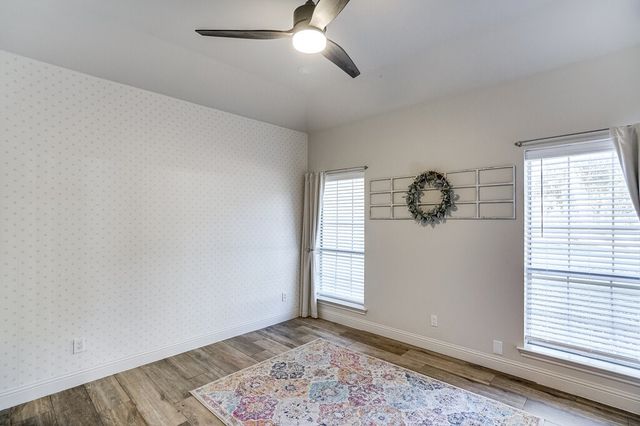 2045 Mansfield Road, Cedar Hill, TX 75104