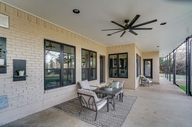 2045 Mansfield Road, Cedar Hill, TX 75104