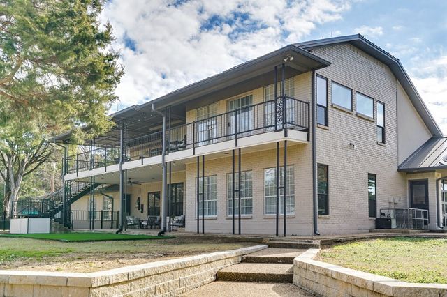 2045 Mansfield Road, Cedar Hill, TX 75104