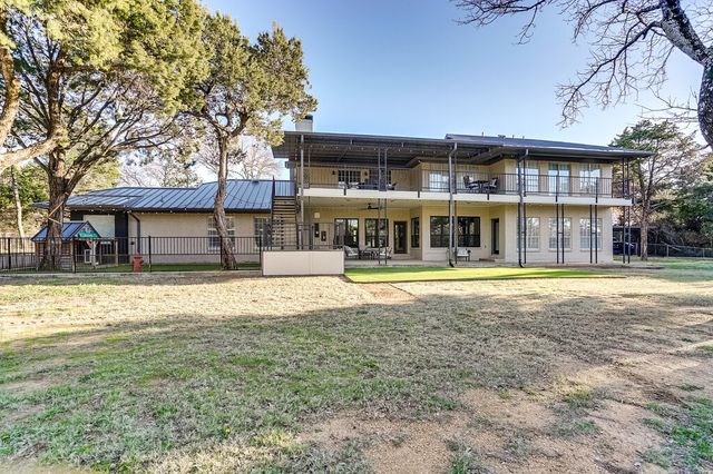2045 Mansfield Road, Cedar Hill, TX 75104