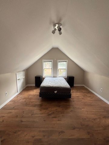 88 Fort Hill, Rochester, NY 14620
