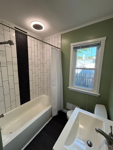 88 Fort Hill, Rochester, NY 14620