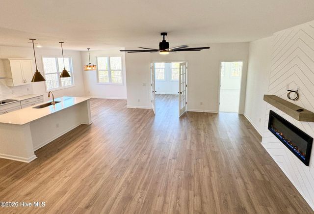 2012 Red Woodpeckers Court, Leland, NC 28451