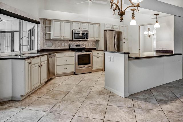 1565 WATERFORD DRIVE, Venice, FL 34292
