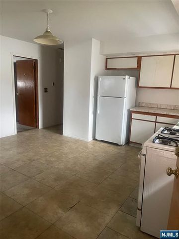 203 Westervelt Place 2, Lodi, NJ 07644