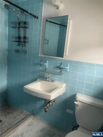 203 Westervelt Place 2, Lodi, NJ 07644