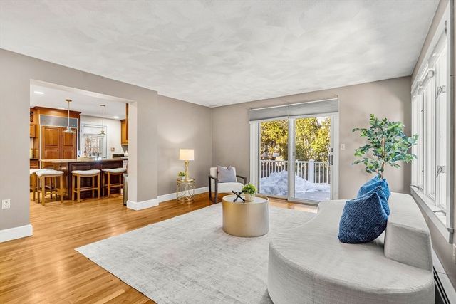 55 Roosevelt Ave, Marblehead, MA 01945