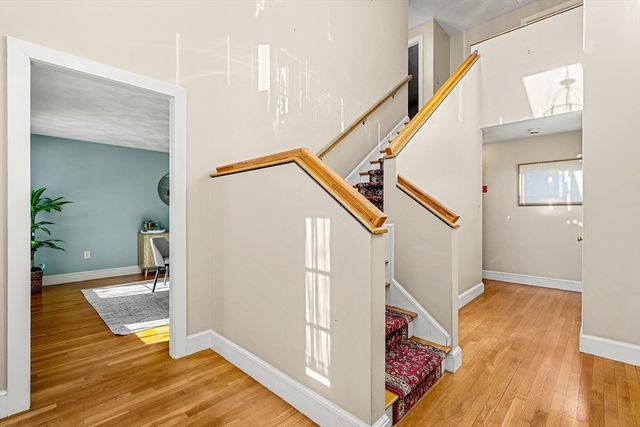 55 Roosevelt Ave, Marblehead, MA 01945