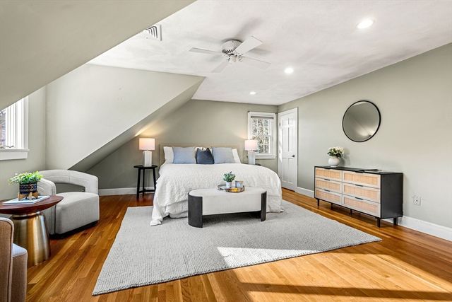 55 Roosevelt Ave, Marblehead, MA 01945