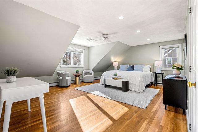 55 Roosevelt Ave, Marblehead, MA 01945