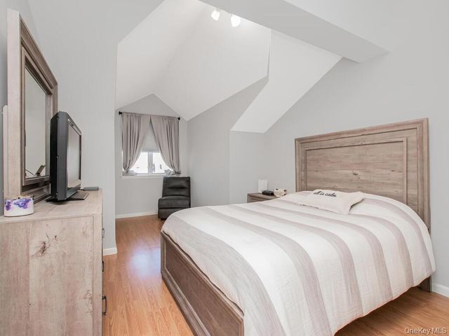 1434 Outlook Avenue 3, Bronx, NY 10465